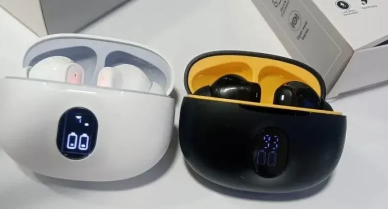 Fast and long lasting battery 🔋 Black and white Earbuds