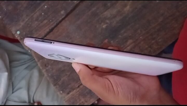Vivo S5 without box charger all ok no open finger print