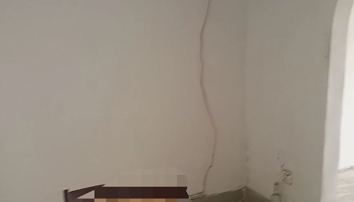 2nd floor 2dd with roof top 55000 family rent portion